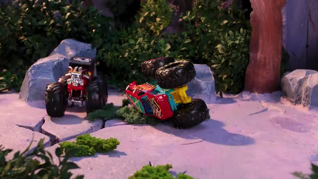 Hot Wheels Monster Trucks – Véhicule Télécommandé Mega-Wrex